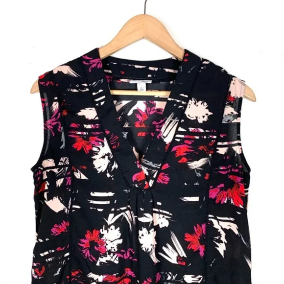 Halogen Floral Lightweight V-Neck Professional Blouse‎ Sleeveless Flattering - Picture 11 of 16